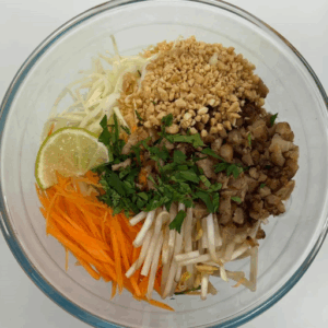 SALADE DE NOUILLES POULET