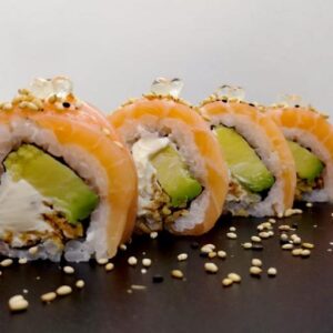 SAUMON ROLL